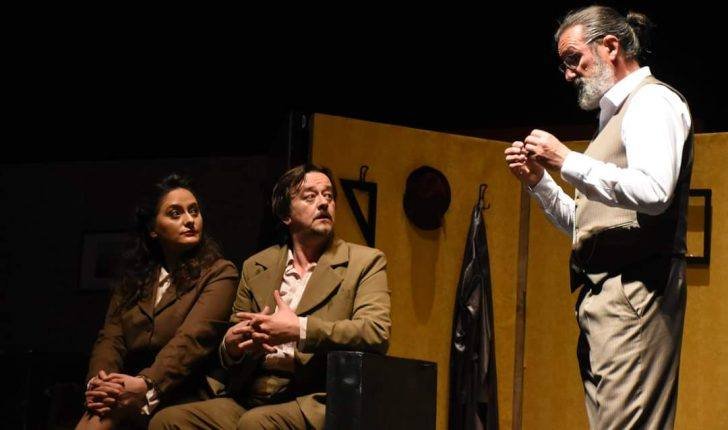 Festivali i Gjashtë i Teatrove në Suharekë: Një Festë e Artit Skenik