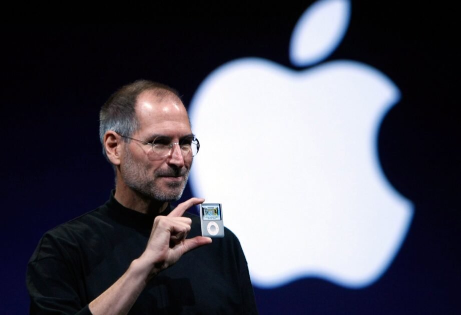 Steve Jobs bëhet fytyra e re e monedhës amerikane prej 1 dollari