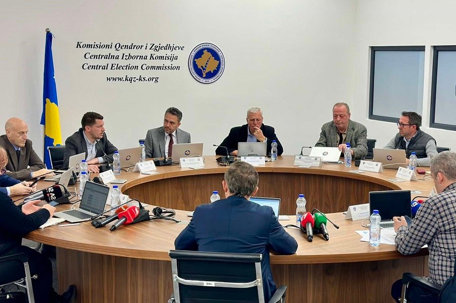 KQZ: Fushata për balotazhin nga 3 deri më 9 nëntor, votimi jashtë vendit nis më 27 tetor