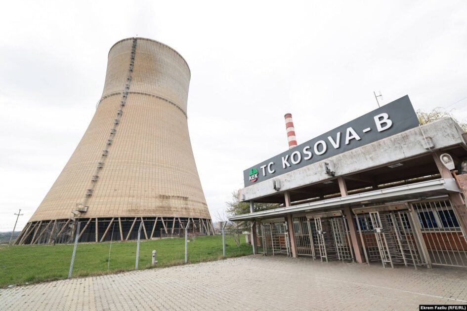 Kurti dhe Rizvanolli vizitojnë Termocentralin “Kosova B”, premtojnë stabilitet në furnizimin me energji