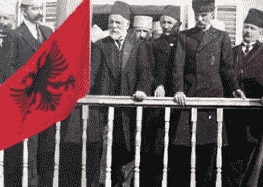 28 Nëntori në identitet: Mbi 16 mijë shqiptarë të Kosovës mbajnë emra me simbolikë kombëtare