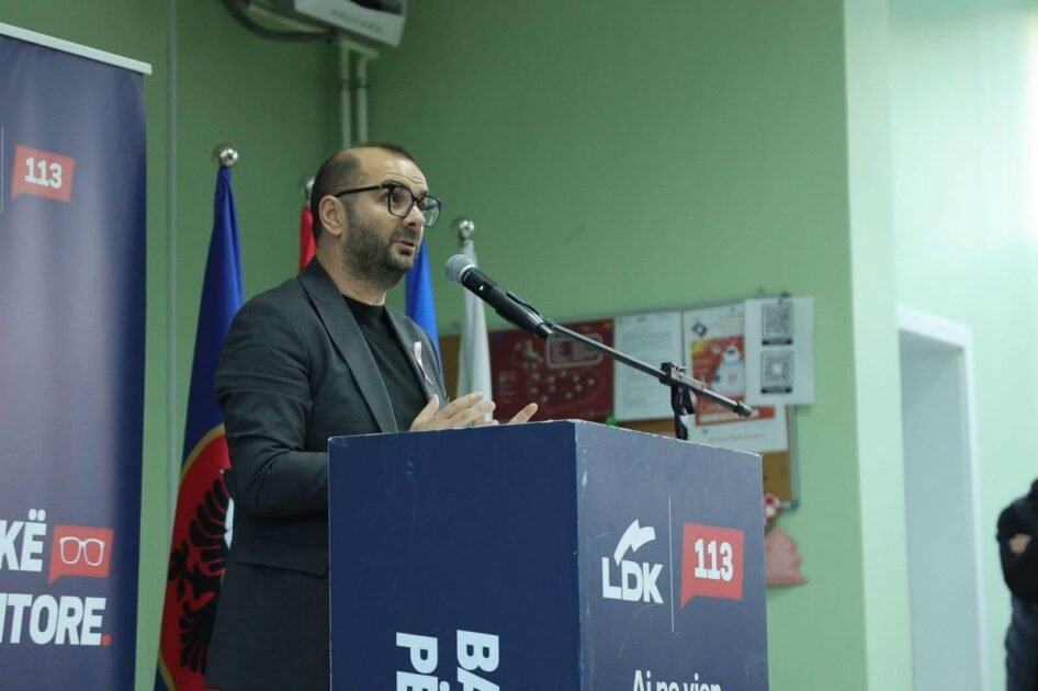 Mësim tërditor, digjitalizim dhe shkolla të reja: Planet e Arbër Ismajlit për arsimin