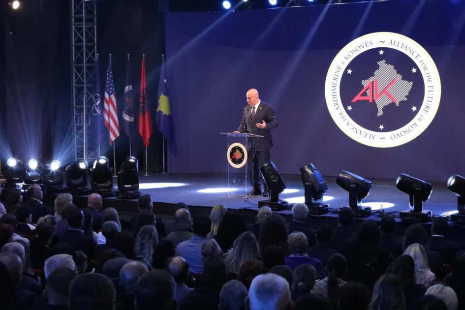 AAK hap fushatën zgjedhore në Prishtinë, Ramush Haradinaj drejt garës për Kryeministër