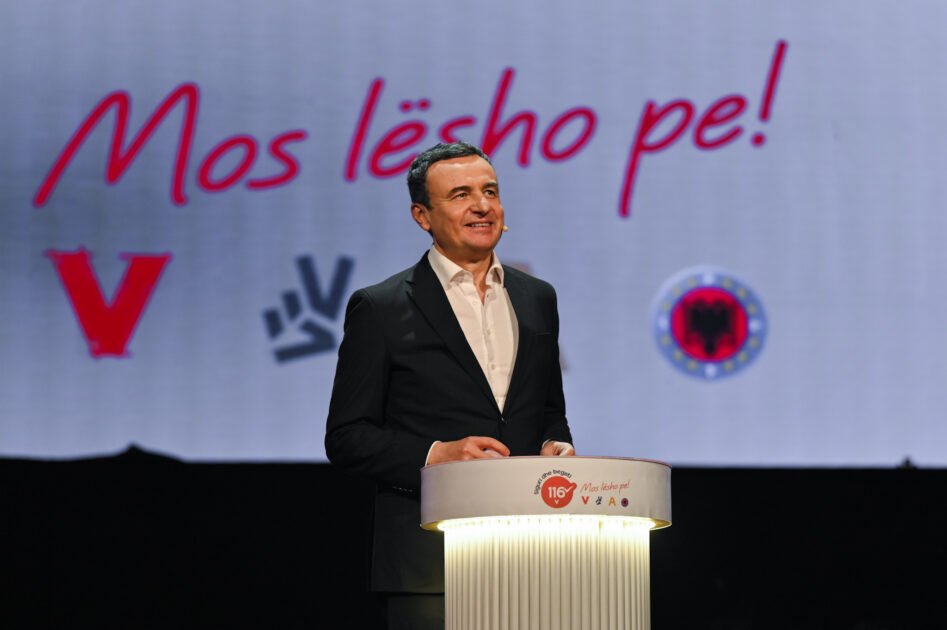 Kurti nga Mitrovica: “Rritje pagash, ushtri e fortë dhe projekte zhvillimore për qytetarët”