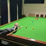 Dyvjeçari Jude Owens thyen dy rekorde Guinness në bilardo