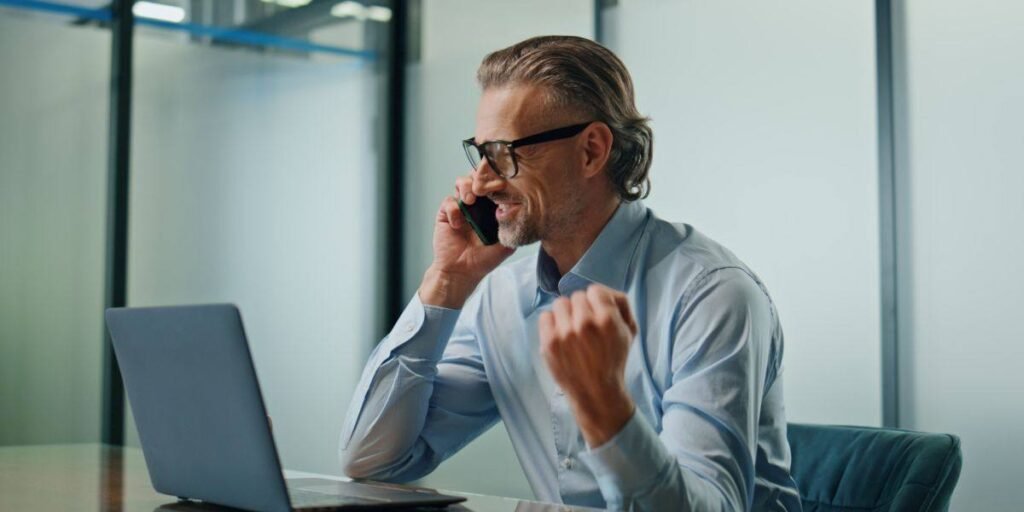 Punonjësit mbi 40 vjeç janë më produktivë me 4 pushimi, tregon studimi