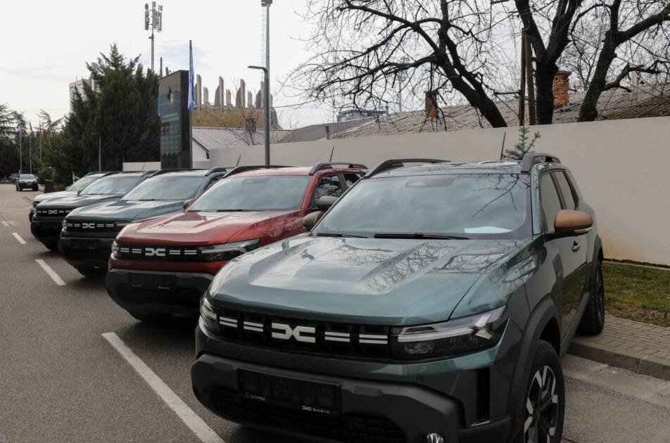 Gjermania dhuron Policisë së Kosovës pesë vetura dhe pajisje teknologjike, forcë e re për sigurinë kufitare