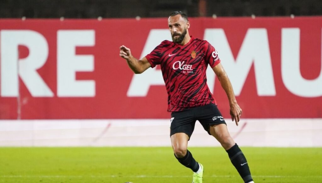 Vedat Muriqi në top-5 të Këpucës së Artë, mes yjeve si Kane dhe Mbappé