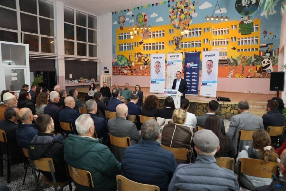Riad Rashiti pritet me entuziazëm nga qytetarët e lagjeve Dheu i Bardhë dhe Dardania