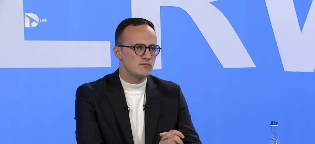 Alban Hyseni: Stadiumi i Qytetit po bëhet!