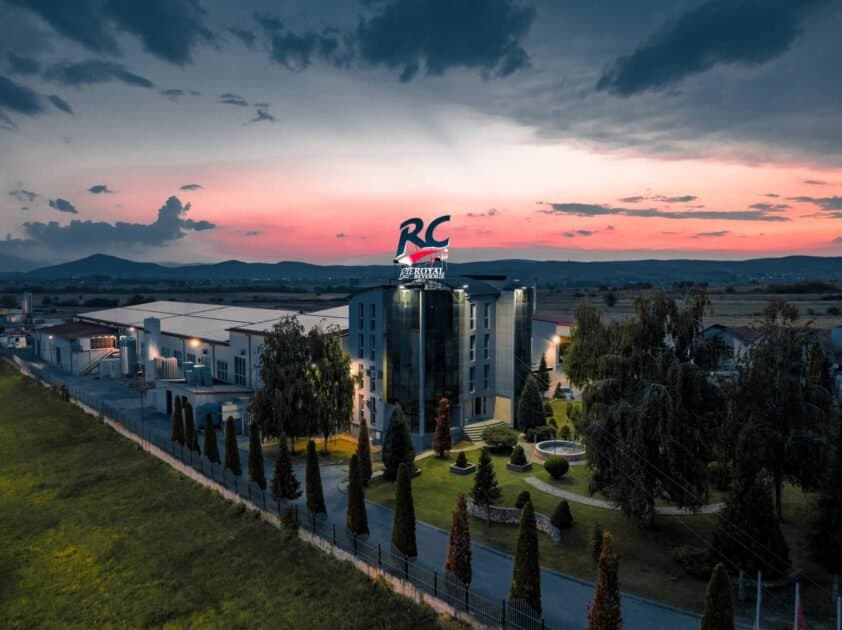 Pijet Tona, Shija Juaj – Çdo moment më i freskët me Royal Beverage
