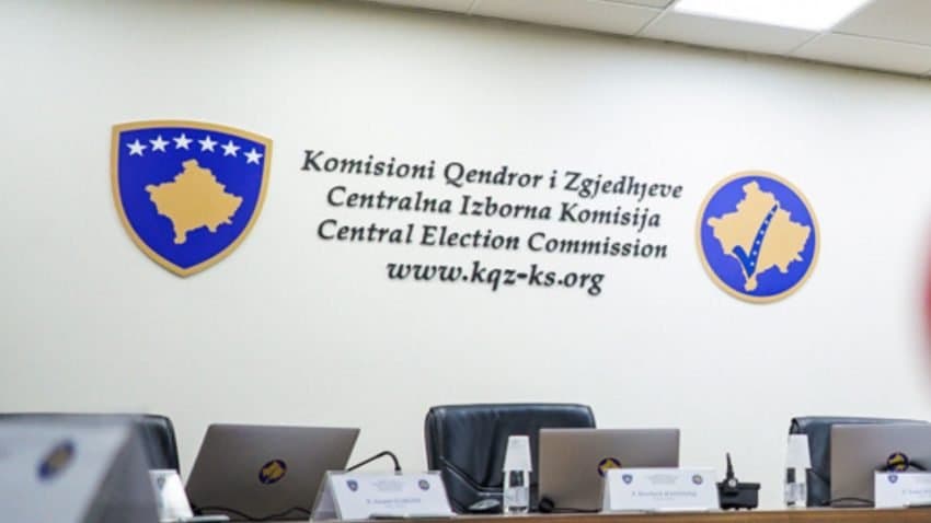 Balotazhi më 9 nëntor – KQZ përfshin 18-vjeçarët e rinj dhe largon të ndjerët nga lista votuese