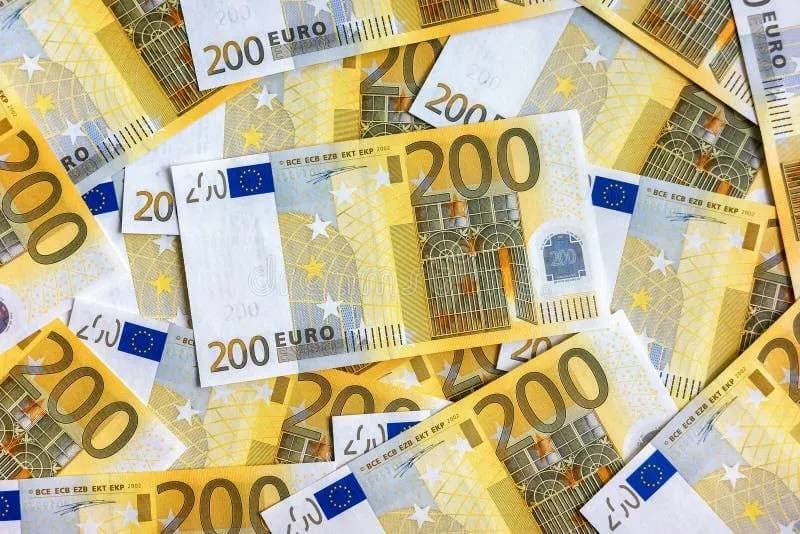 Paratë false “pushtojnë” Kosovën – 200 euro si VIP e padukshme