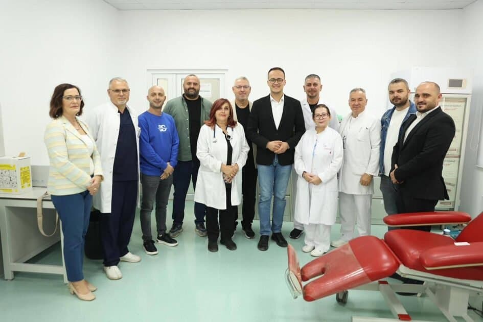 Alban Hyseni nderohet me mirënjohje për promovimin e dhurimit të gjakut në Gjilan