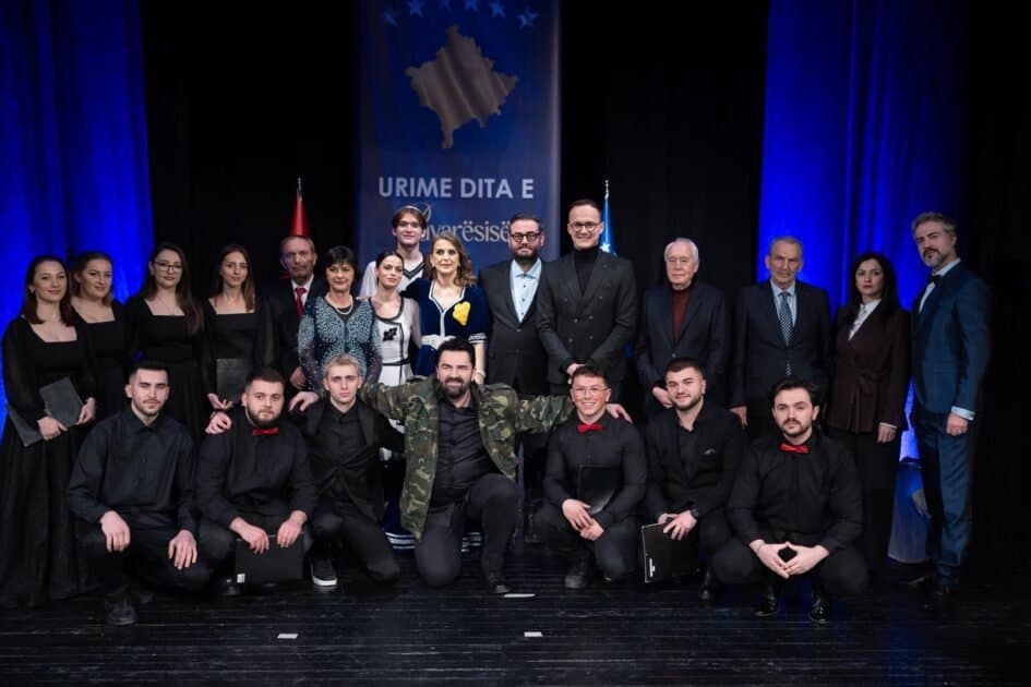 Një skenë, një komb: Gjilani feston Pavarësinë me artistë nga të gjitha trojet shqiptare