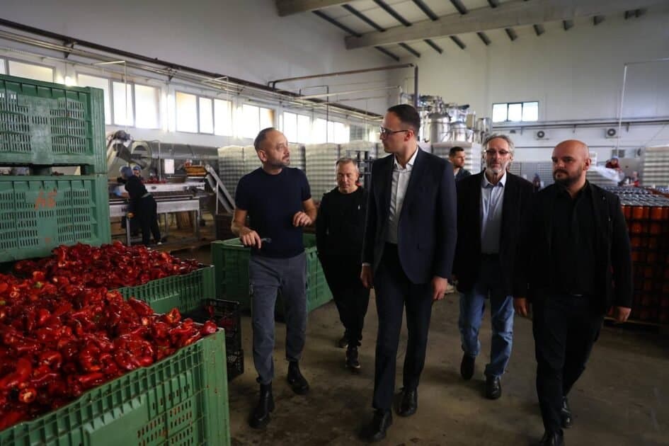 Hyseni viziton “ASK Foods”: “Ky është Gjilani që duam, qytet i zhvillimit, inovacionit dhe mundësive”